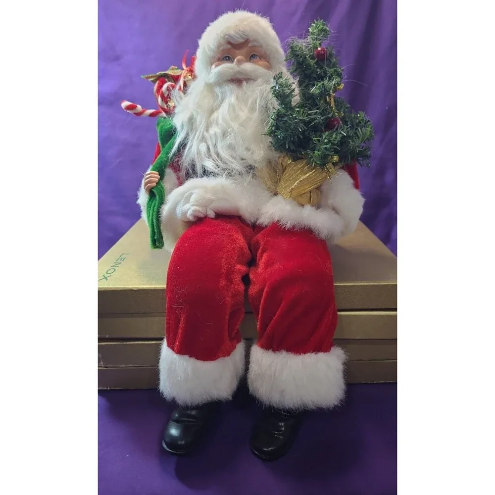 Vintage Santa Claus Figure 12” Shelf Sitter Holding Tree Christmas Decoration
